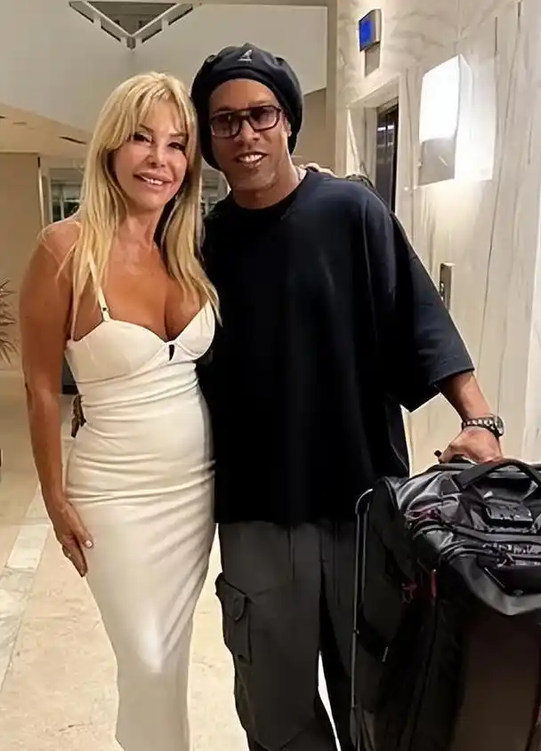 媒体采访时 媒体采访时