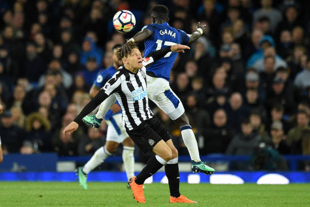 而拥有扎卡 而拥有扎卡