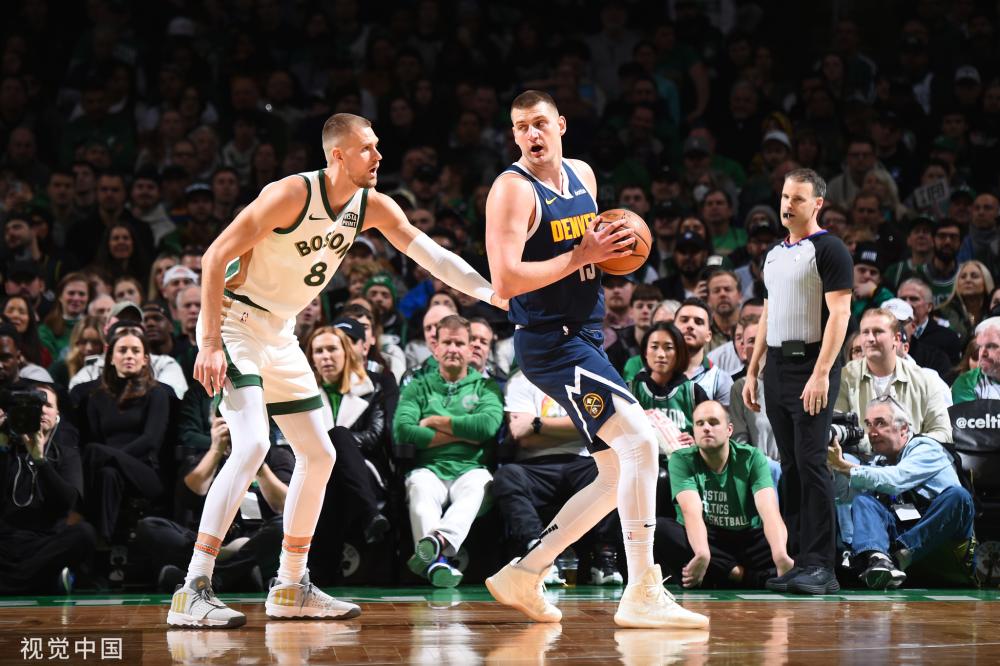 的一块跳板 的一块跳板